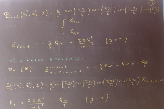 meccanica quantistica, particella in una scatola,autofunzioni dell'energia